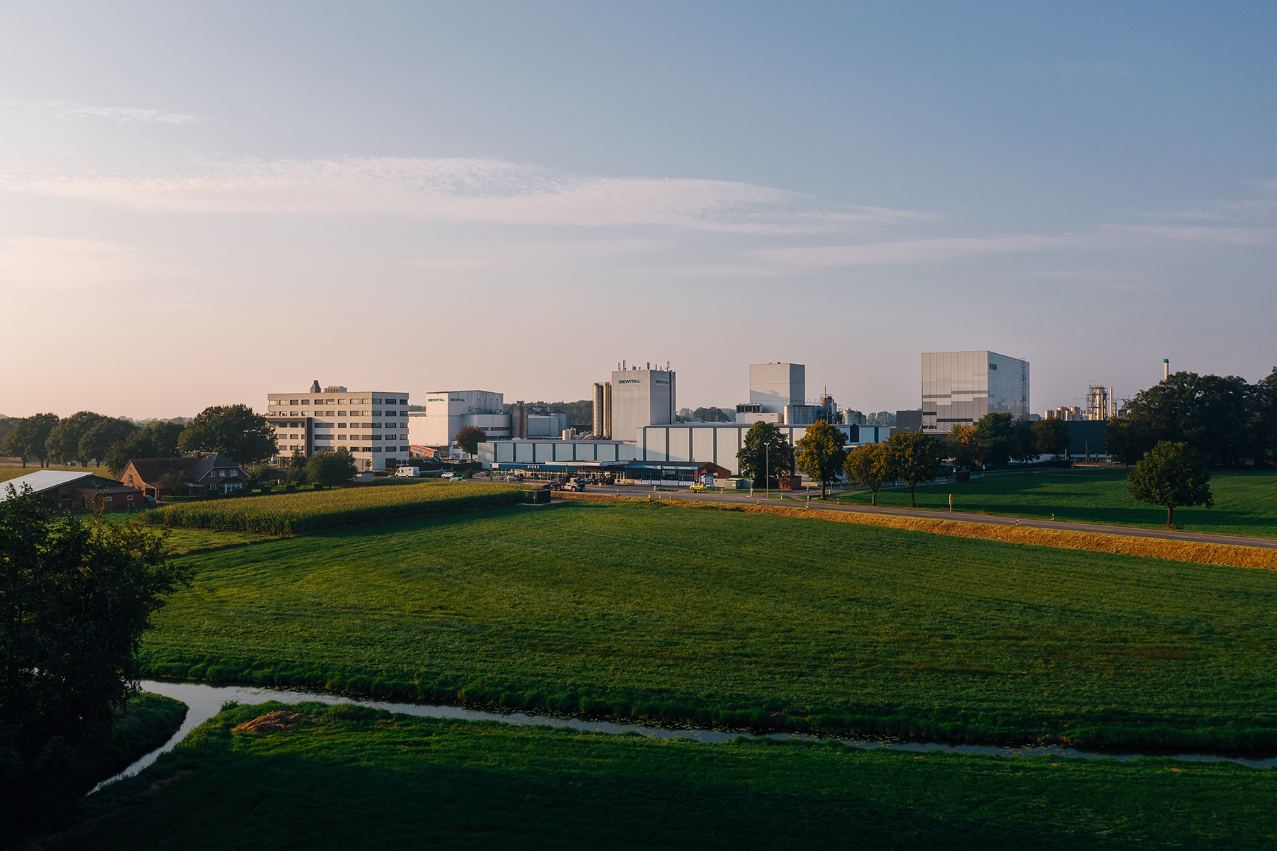 2410_BWT_Employer-Brand_Mavic_0189_Post-Retouch_V2-003_markheinrich (1)